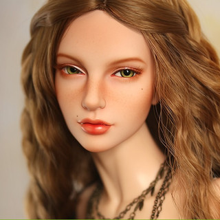 Writer: Valarie Graham