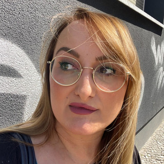 Autorenbild: Gül Memis