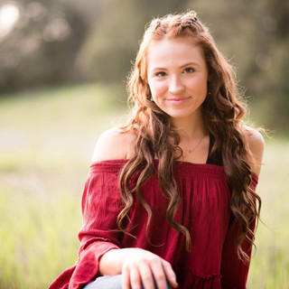 aria-label.authors-picture: Grace Walker