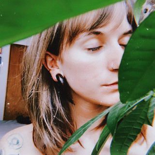 Writer: Alexis Mellons