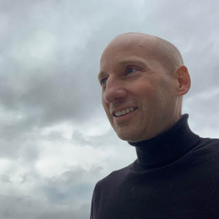 Writer: Dennis Schoofs