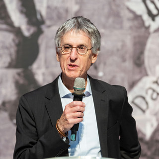 Writer: Stephen Clingman