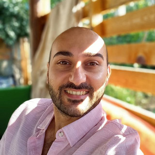 Yazarın fotoğrafı: Şafak Kömürlü