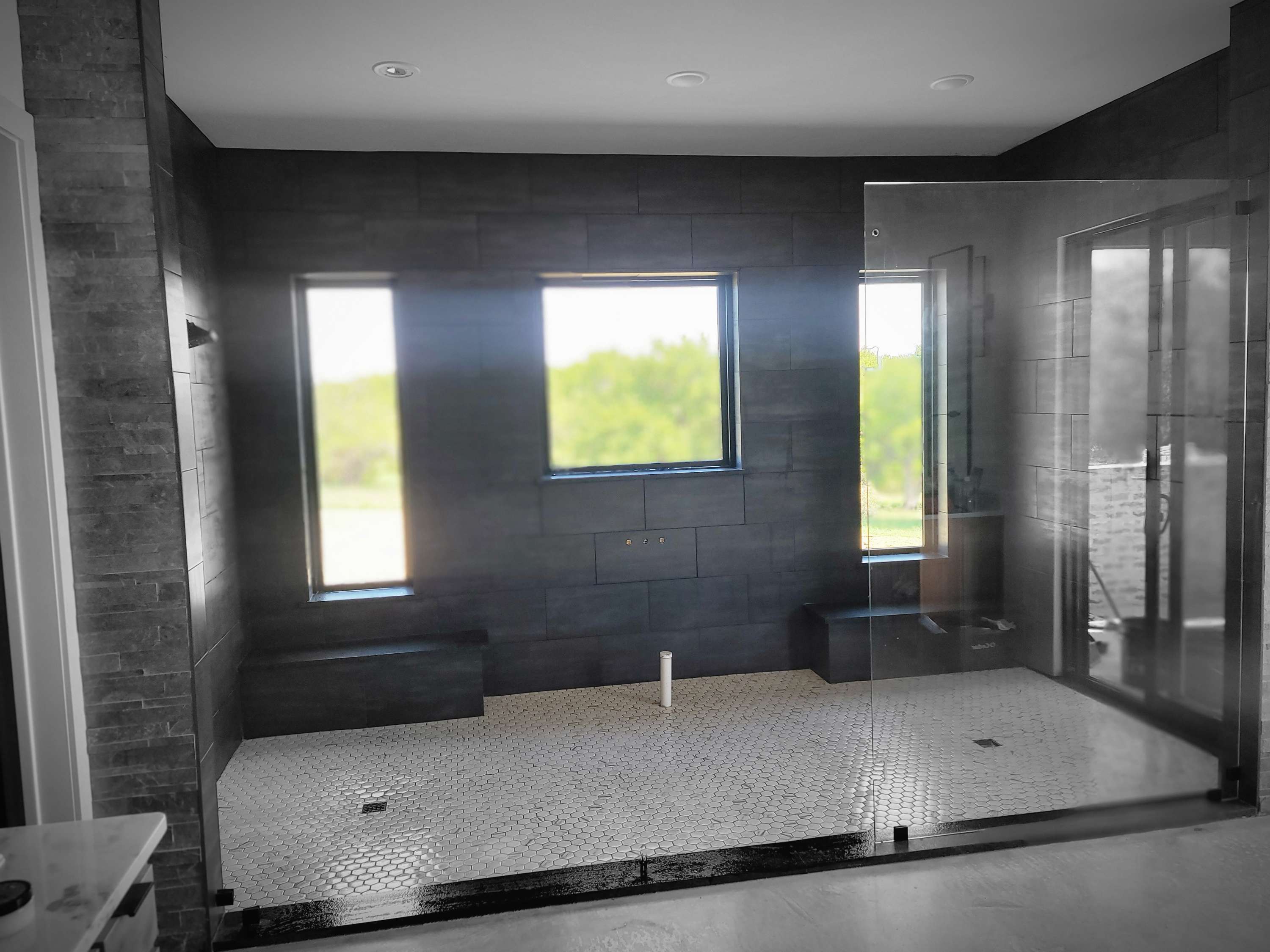 Writer: ELITE TILE XPRESSIONS