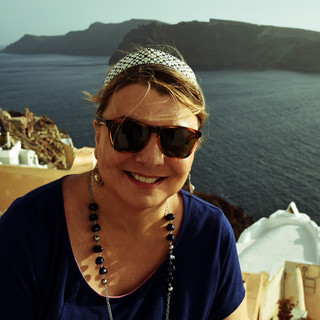 aria-label.authors-picture: Barbara @thegreekishlife