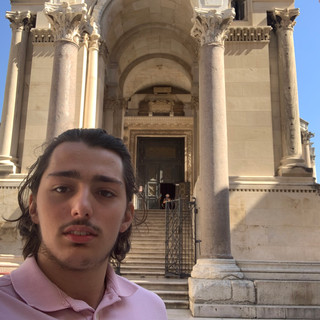 Writer: Lucca Gasparian 