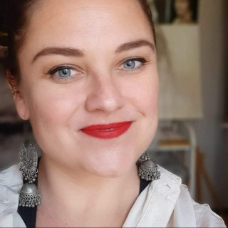 Writer: Lisa Roberts