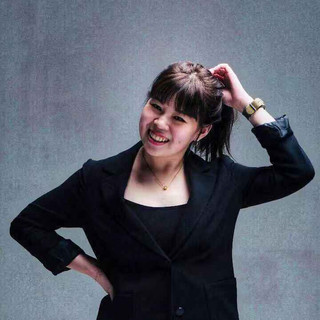Writer: Maggie Thu