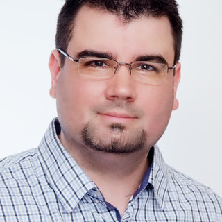 Writer: Peter Racz