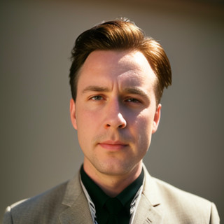 Writer: Simon Sutton