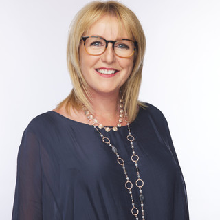 Writer: Vanessa Simpson