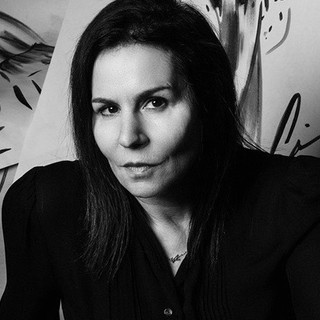 Writer: Carrie Mills