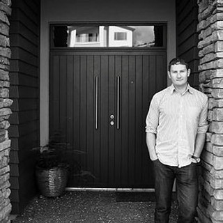 Writer: Hamish Wakefield
