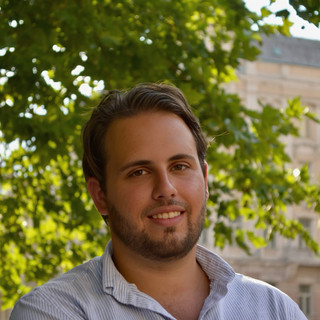 Writer: Csaba Árvai