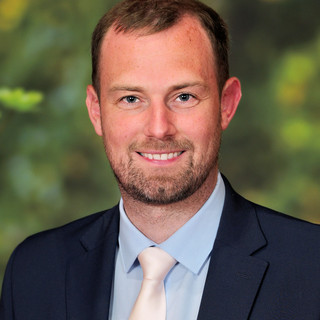 Writer: Oakley Square