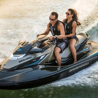 Writer: Aqua Watersports Grand Cayman