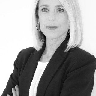 Writer: Mary Choi Kelly