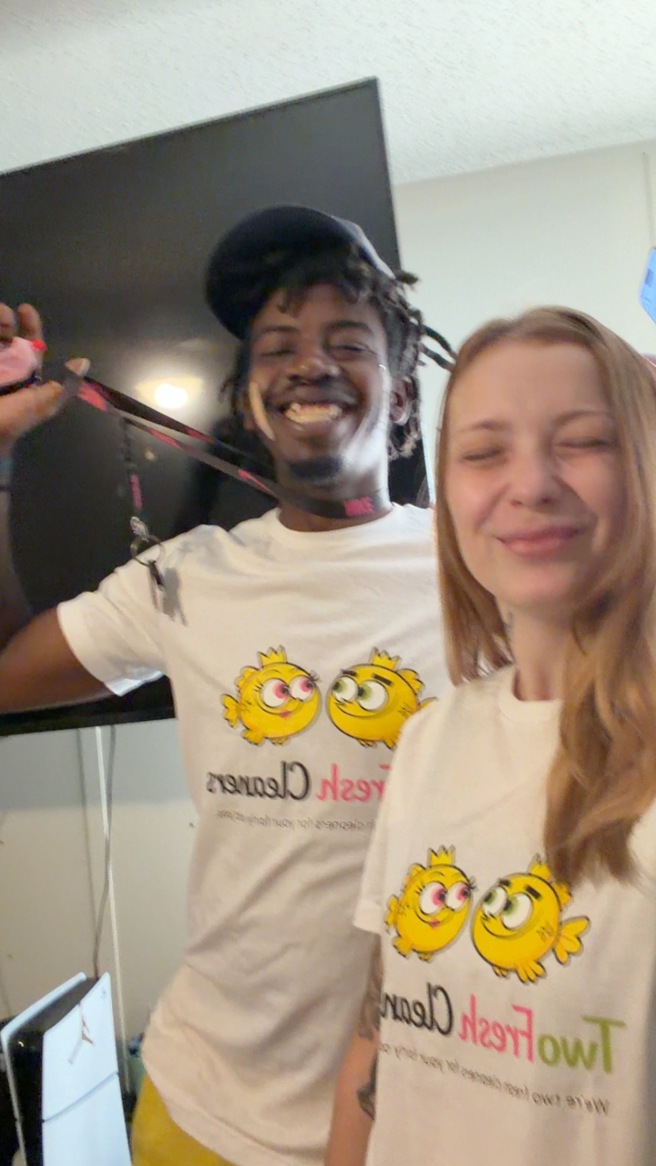 Writer: TwoFresh Cleaners LLC