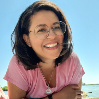 Writer: Dayane Silva