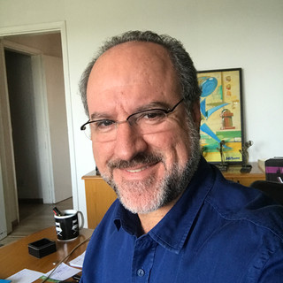 Foto do escritor: Carlos Alberto Marcos Moreira