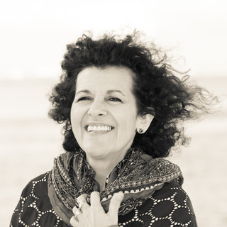 Writer: Kiki Theo