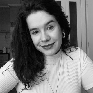 Writer: Renata Rocha