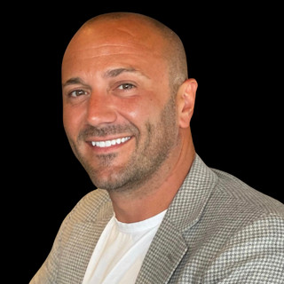 Writer: Carl Baxter