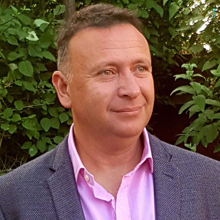 Writer: Craig Kent