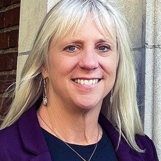 Writer: Molly Goldstein