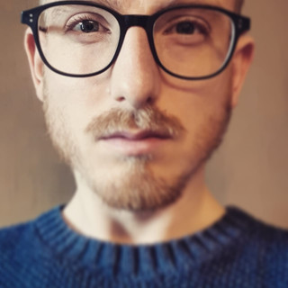 Writer: Lewis Smith