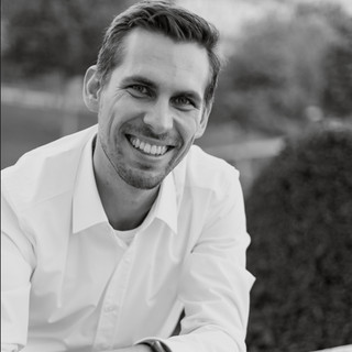 Writer: Istvan Kun