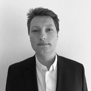 Writer: Hans-Cris Loime