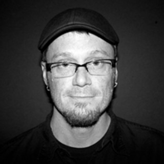 aria-label.authors-picture: Scott McMennamy