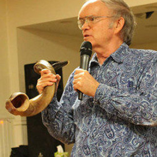 Writer: William Yount