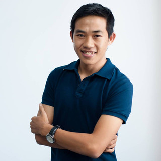 Writer: Thông Hoàng Trung