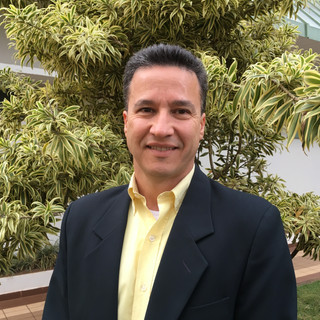 Writer: Roberto Arias