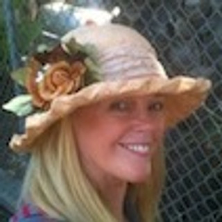 Writer: Robin Altman