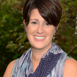 Writer: Julie Vail