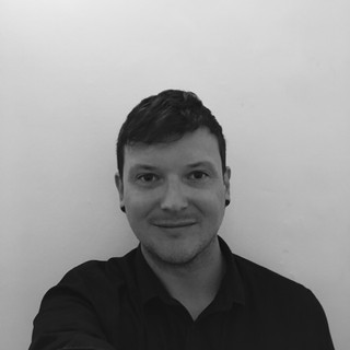 aria-label.authors-picture: James Houghton