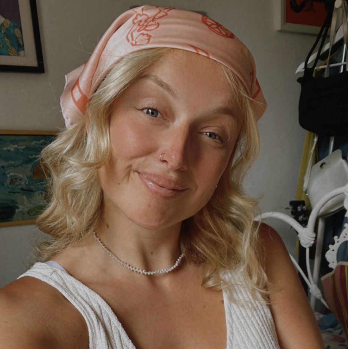 Writer: Liza Bill