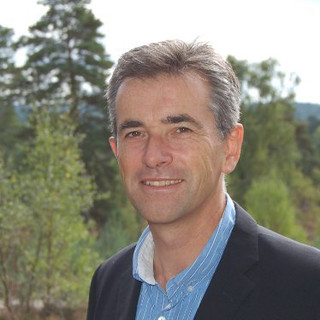 Writer: Graham Webb