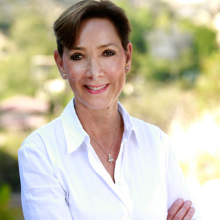 Writer: Yael Swerdlow