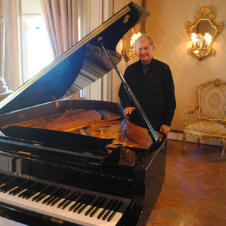 Writer: Jean-Paul Grimaldi-Lasserre