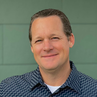 Writer: Robert Hilton