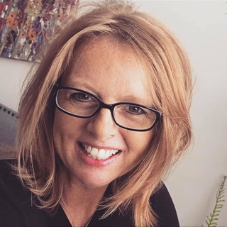 Writer: Hillary Moulliet