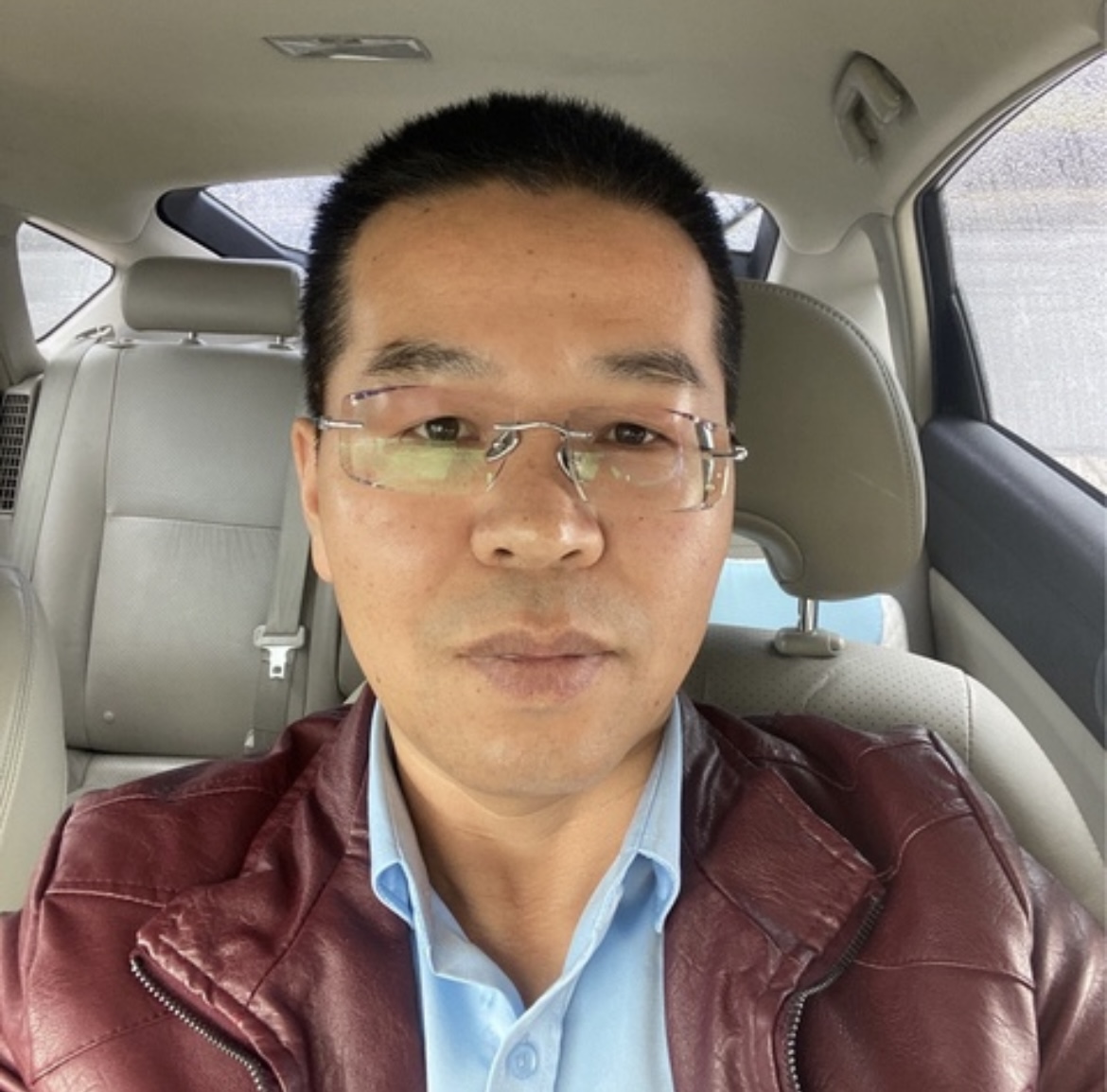作家相片: 詹姆斯 白