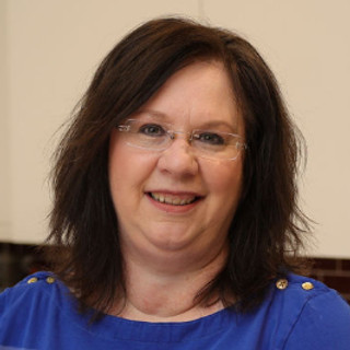 Writer: Stephanie Mousel