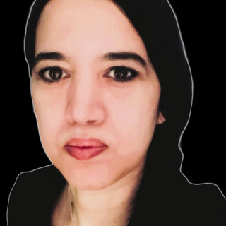 Writer: Lucia Fernandes