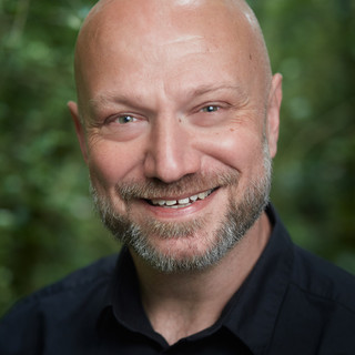 Writer: Francis Goodhand