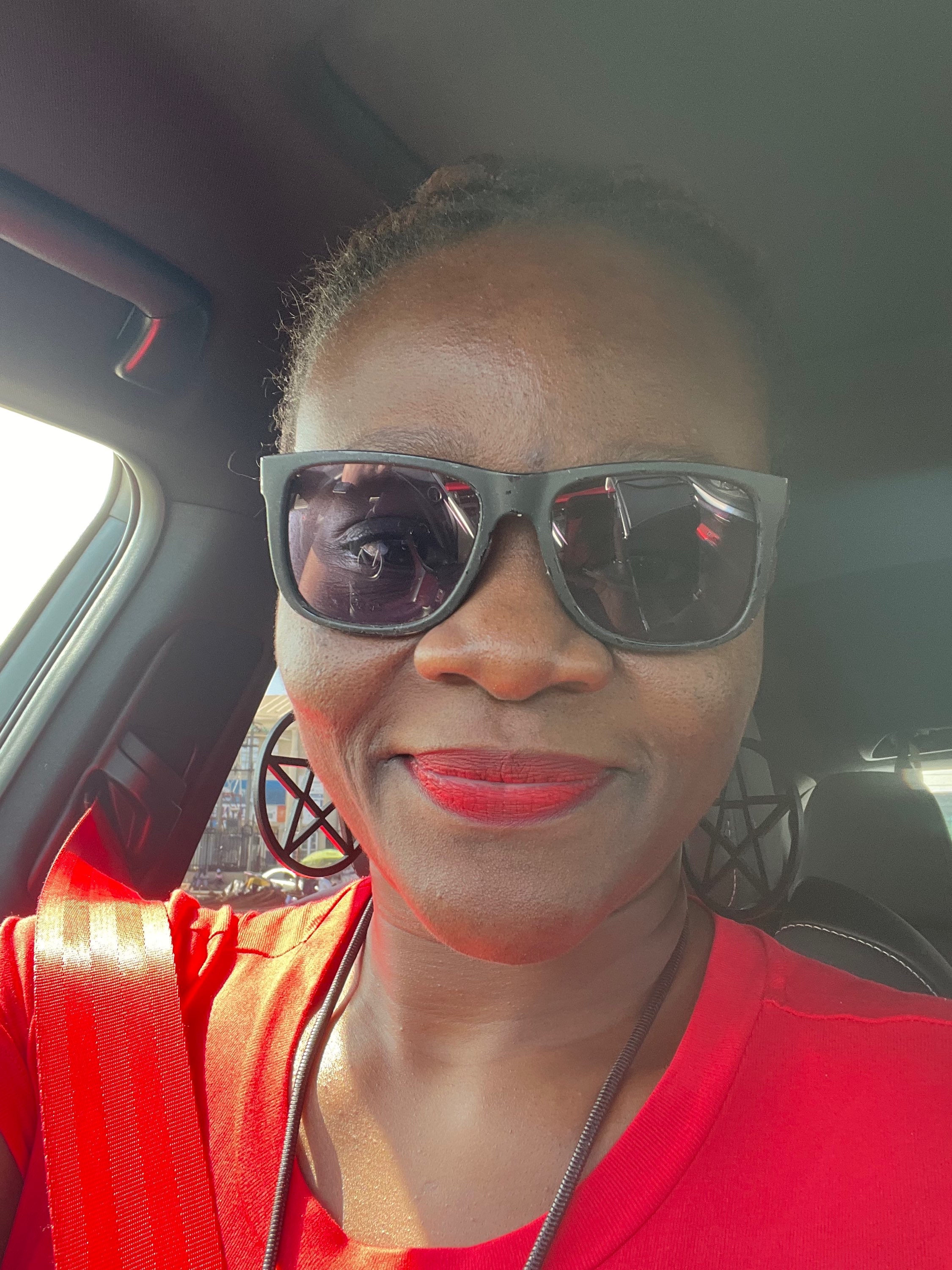 Writer: Sikemi T